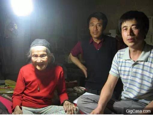 老婦158年間三次轉世全記得，一世男人兩世女人！！她今生沒讀過書卻寫出了繁體字...
