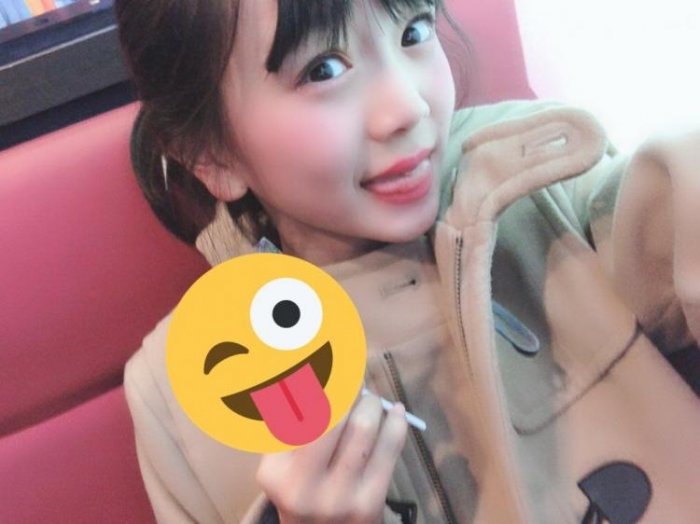 小六長這樣合理嗎！12歲櫻花妹舞台唱跳...「水汪大眼」萌度破表！鄉民全暴動：想犯罪惹